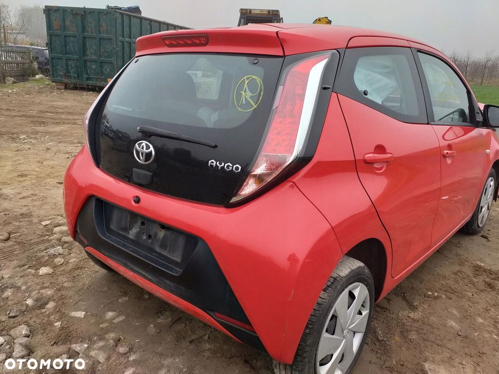 Toyota AYGO II piasta łożysko tył - 6