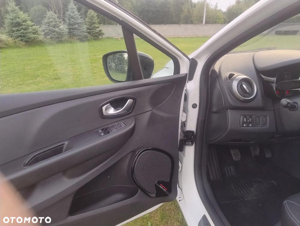 Renault Clio 1.2 16V Limited - 13