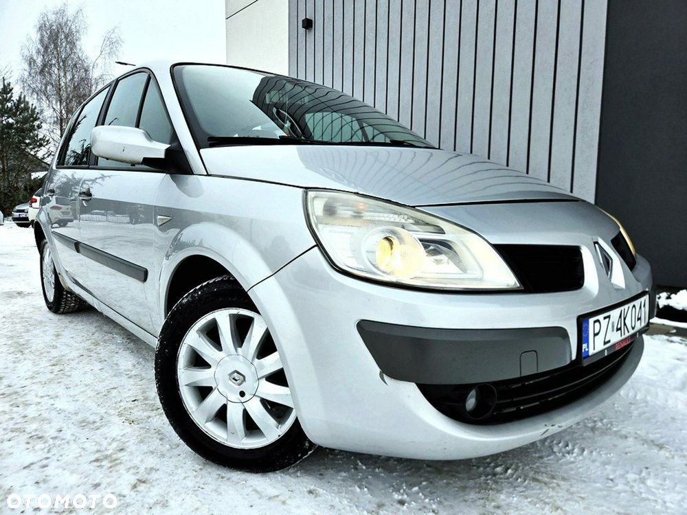 Renault Scenic - 1