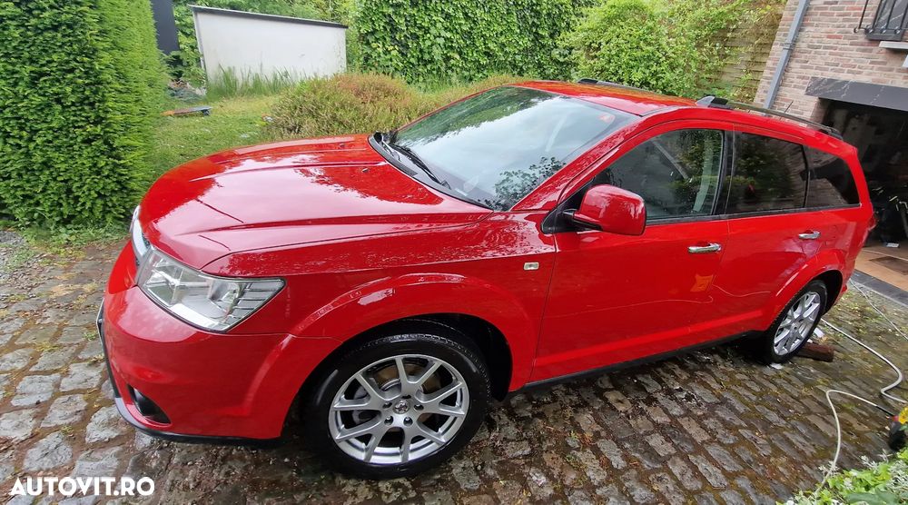 Fiat Freemont 2.0 Mjet AT AWD Lounge - 3