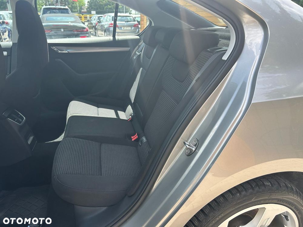 Skoda Octavia 1.8 TSI Ambition EU6 - 22