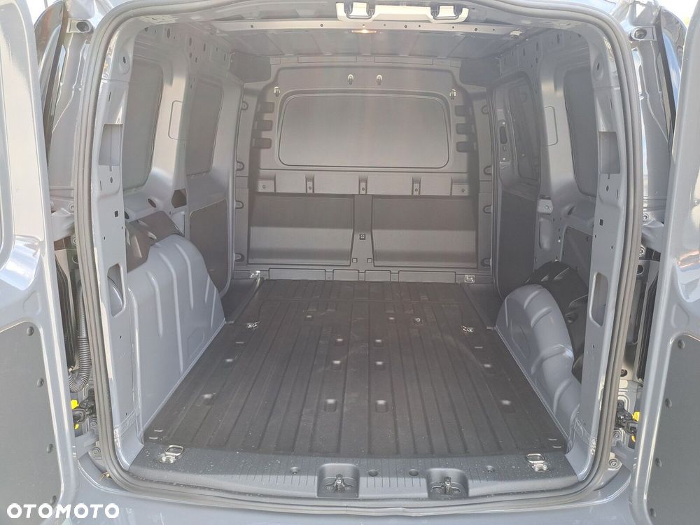 Volkswagen Caddy - 9
