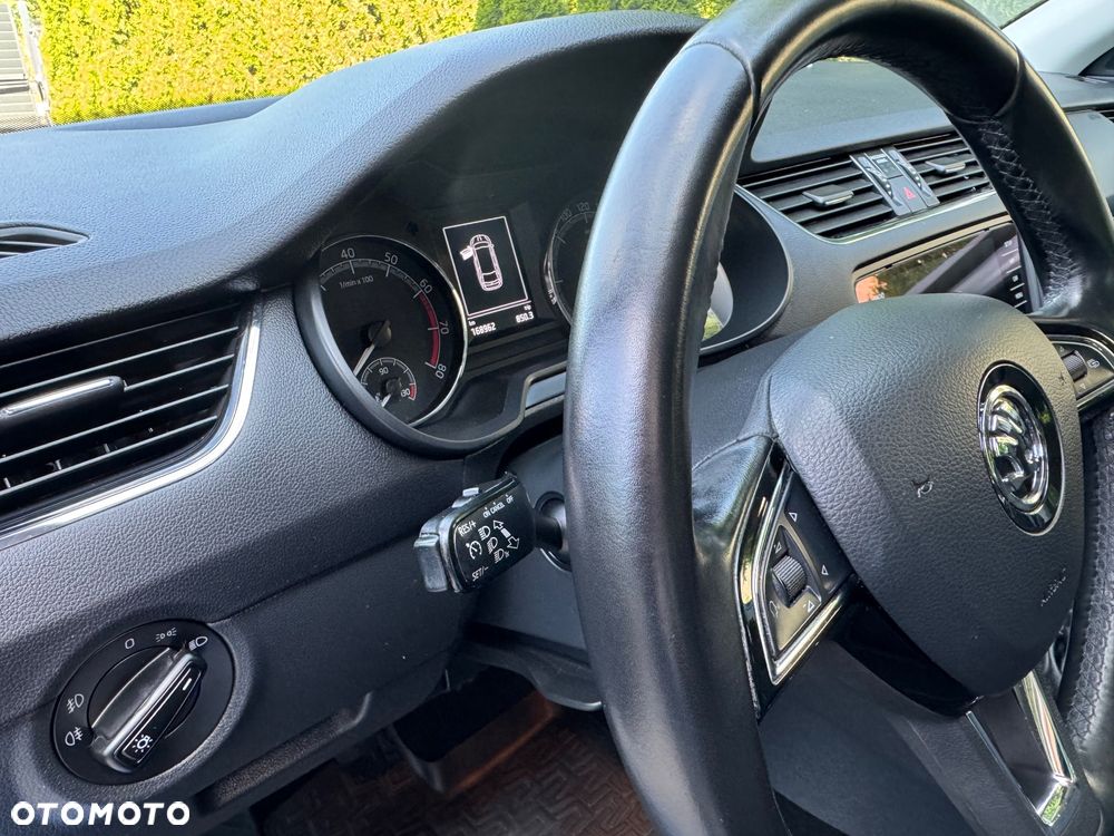 Skoda Octavia - 16