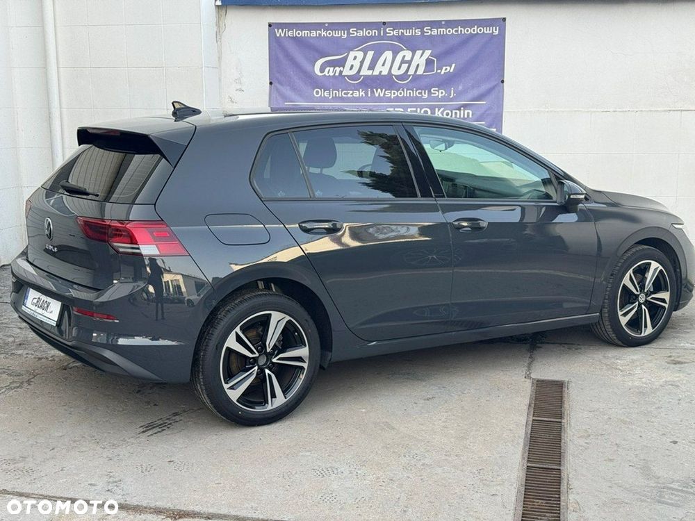 Volkswagen Golf - 25