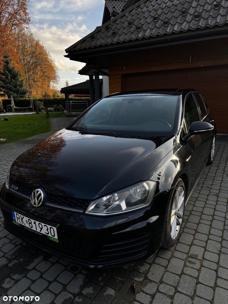 Volkswagen Golf VII 2.0 TDI BMT GTD - 11