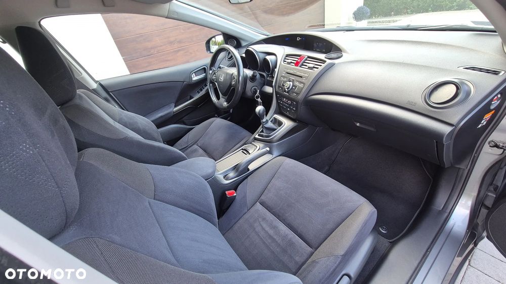 Honda Civic 1.8 Sport - 8
