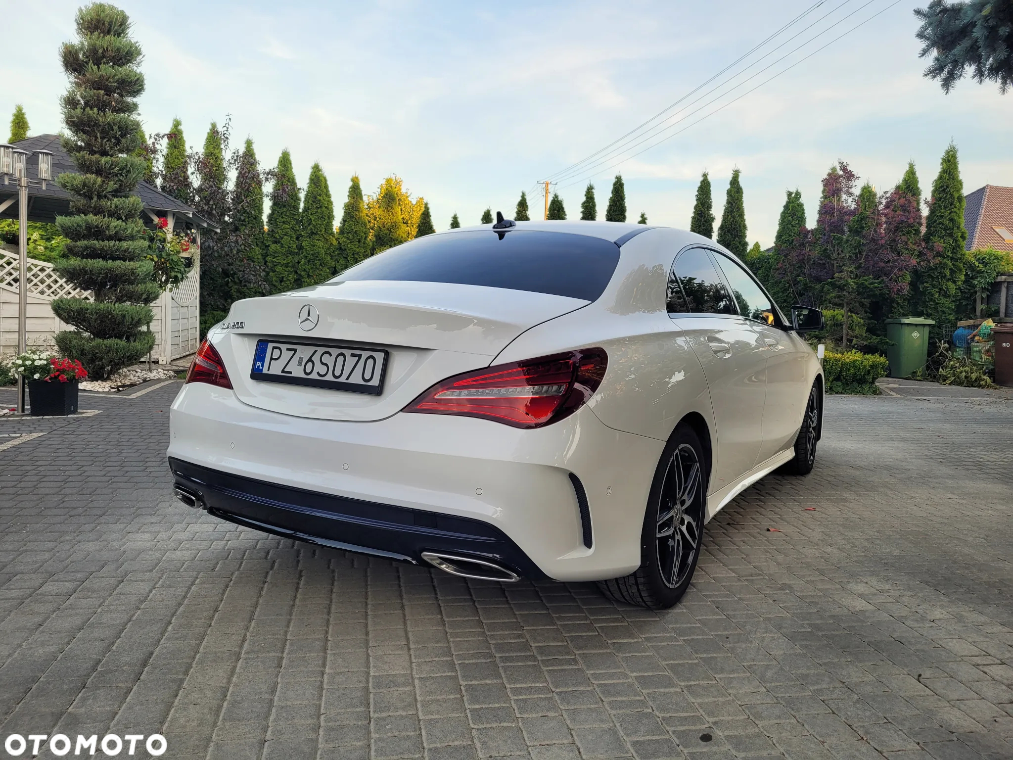 Mercedes-Benz CLA 200 7G-DCT AMG Line - 22