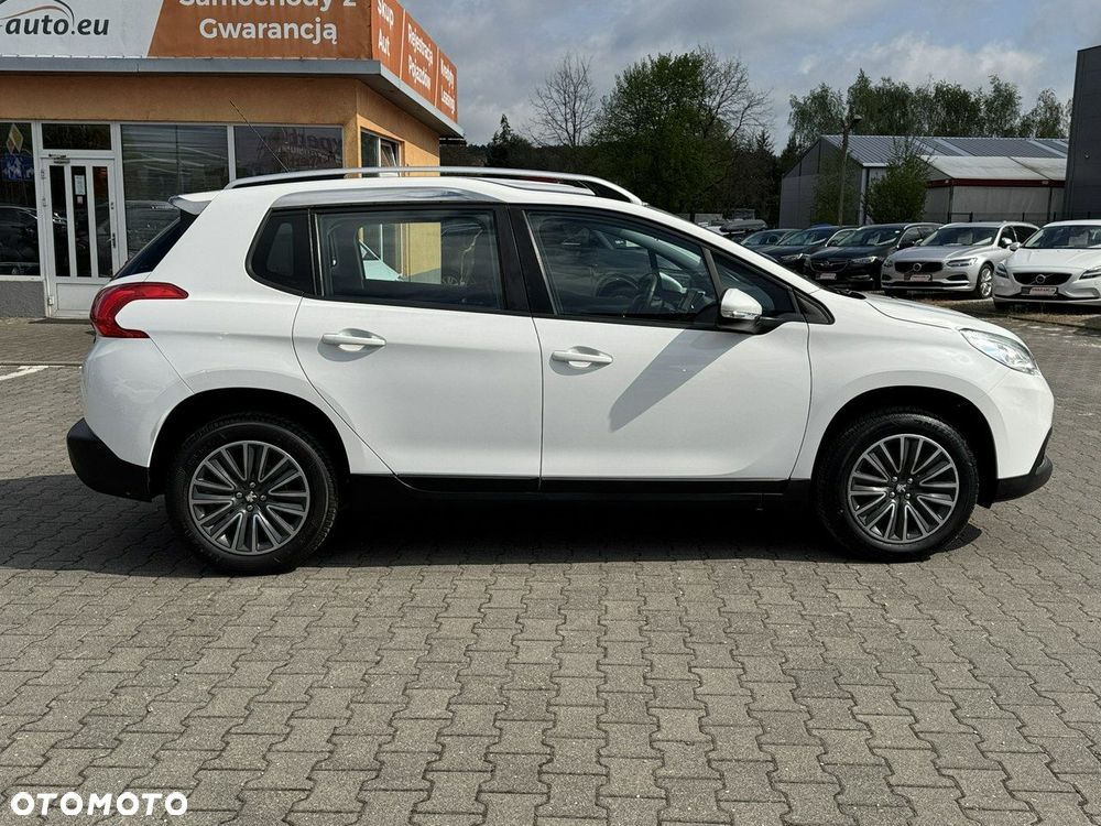 Peugeot 2008 1.2 Pure Tech Active - 9