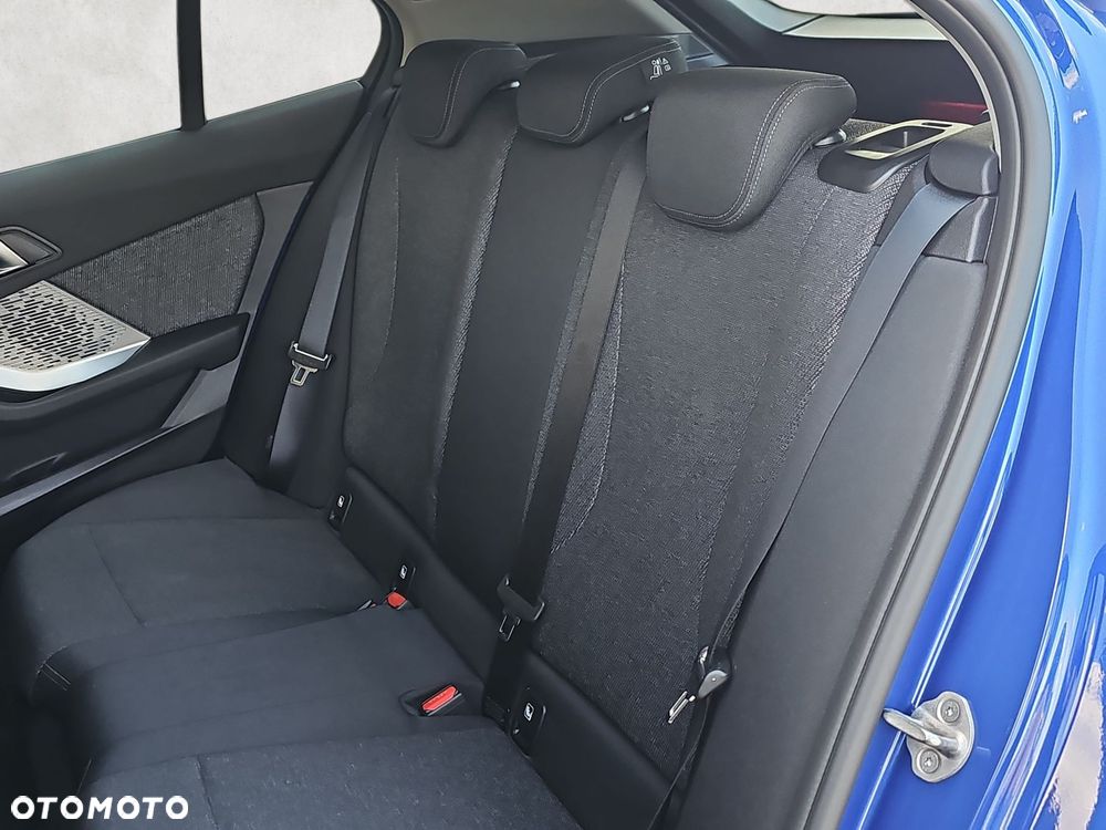 BMW Seria 1 - 18
