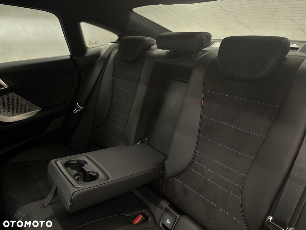 BMW Seria 2 - 18