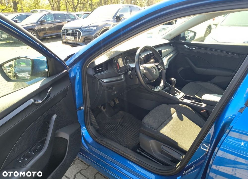 Skoda Octavia 1.5 TSI ACT Ambition - 9