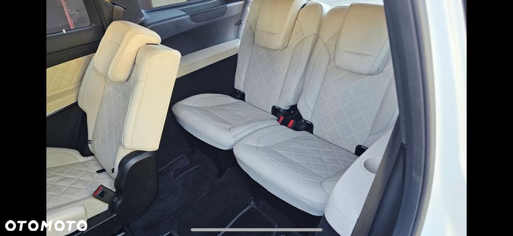 Mercedes-Benz GLS 500 4Matic 9G-TRONIC AMG Line - 9