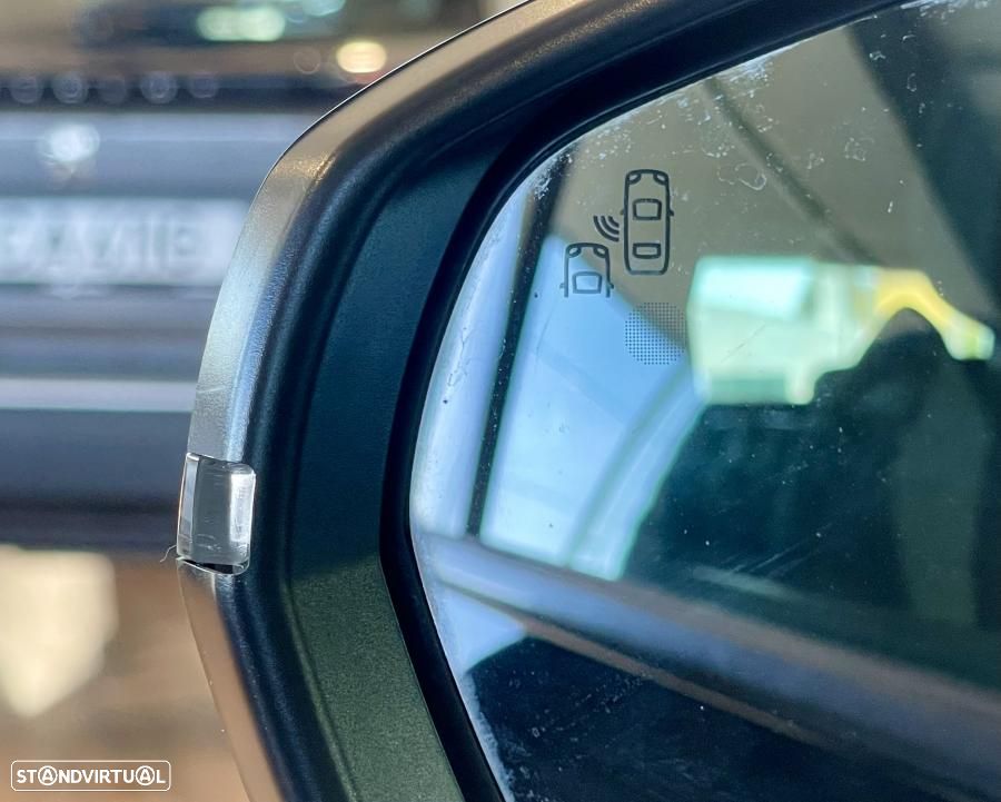 Peugeot 3008 PureTech 130 Stop & Start GPF EAT8 Active Business-Pack - 23