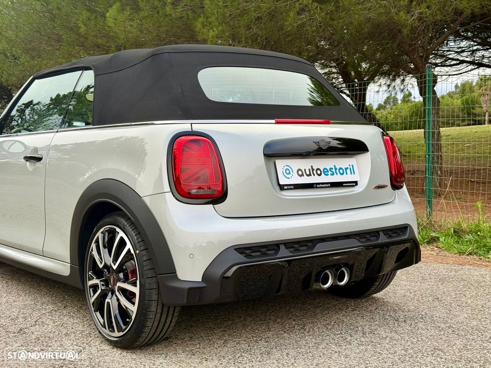 MINI Cabrio John Cooper Works Plus Auto Desportiva - 18