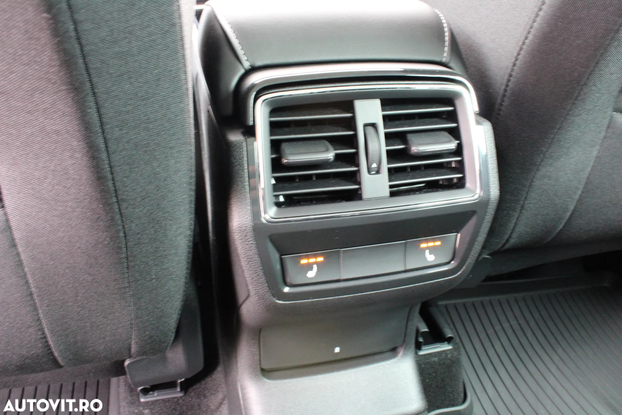 Skoda Karoq 1.5 TSI DSG Selection - 13