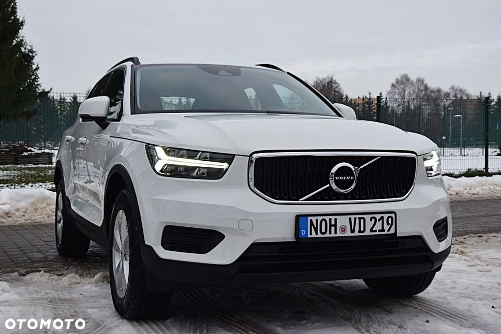 Volvo XC 40 T2 Essential - 1