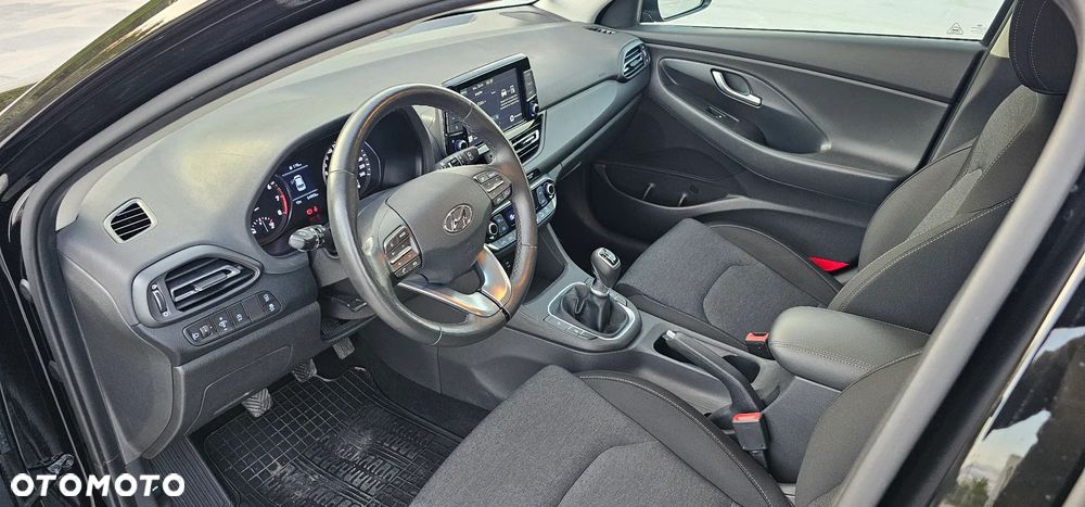 Hyundai i30 1.5 DPI Comfort - 9