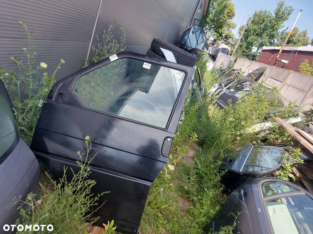 DRZWI KOMPLETNE LEWY PRZÓD TRANSPORTER T4 VW T4 LC9Z - 6