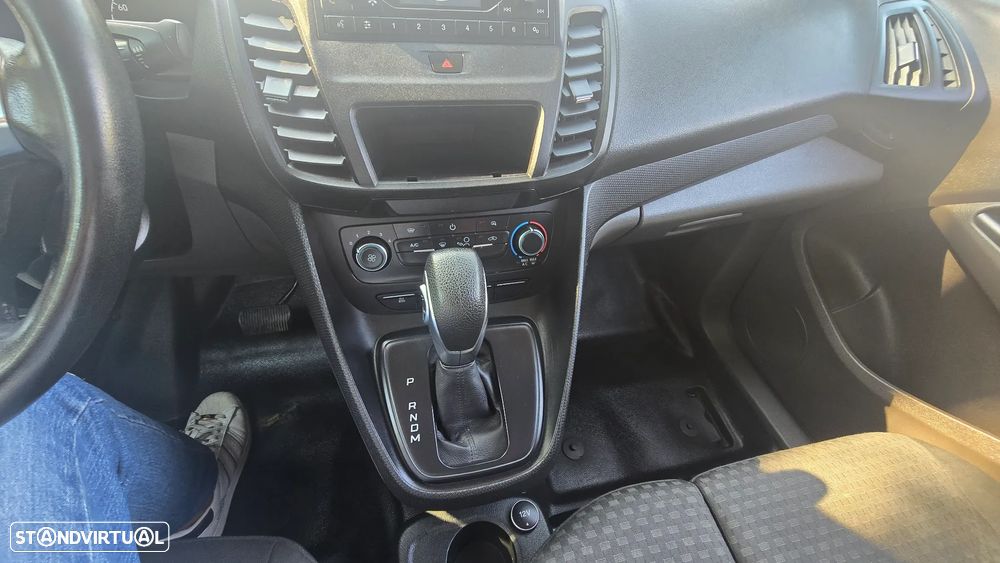 Ford Transit Connect com IVA - 23