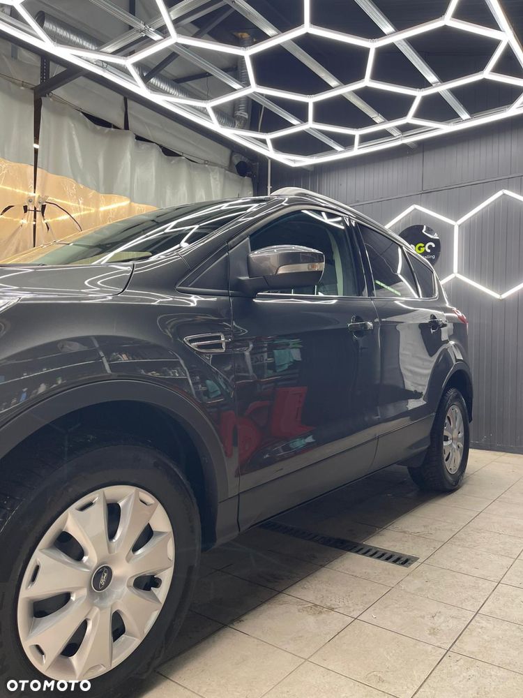 Ford Kuga 1.5 EcoBoost 2x4 Individual - 23