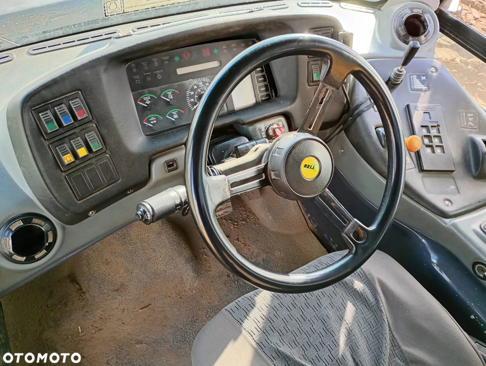Bell B40D ADT 6X6 - 6