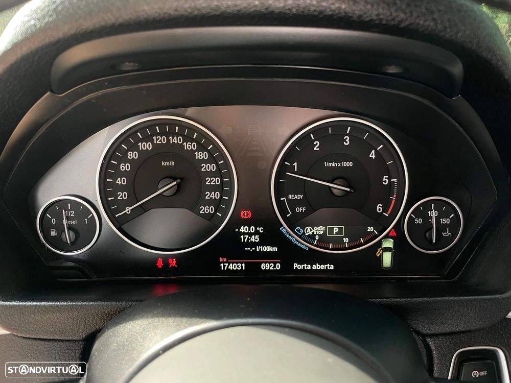 BMW 320 d Touring xDrive Pack M Auto - 23