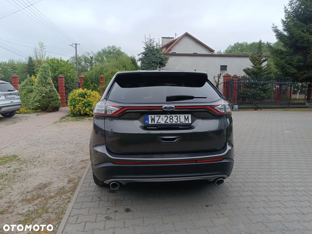 Ford Edge - 5