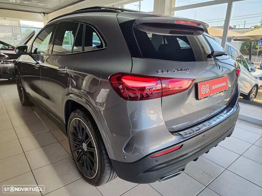 Mercedes-Benz GLA 200 d AMG Line - 14