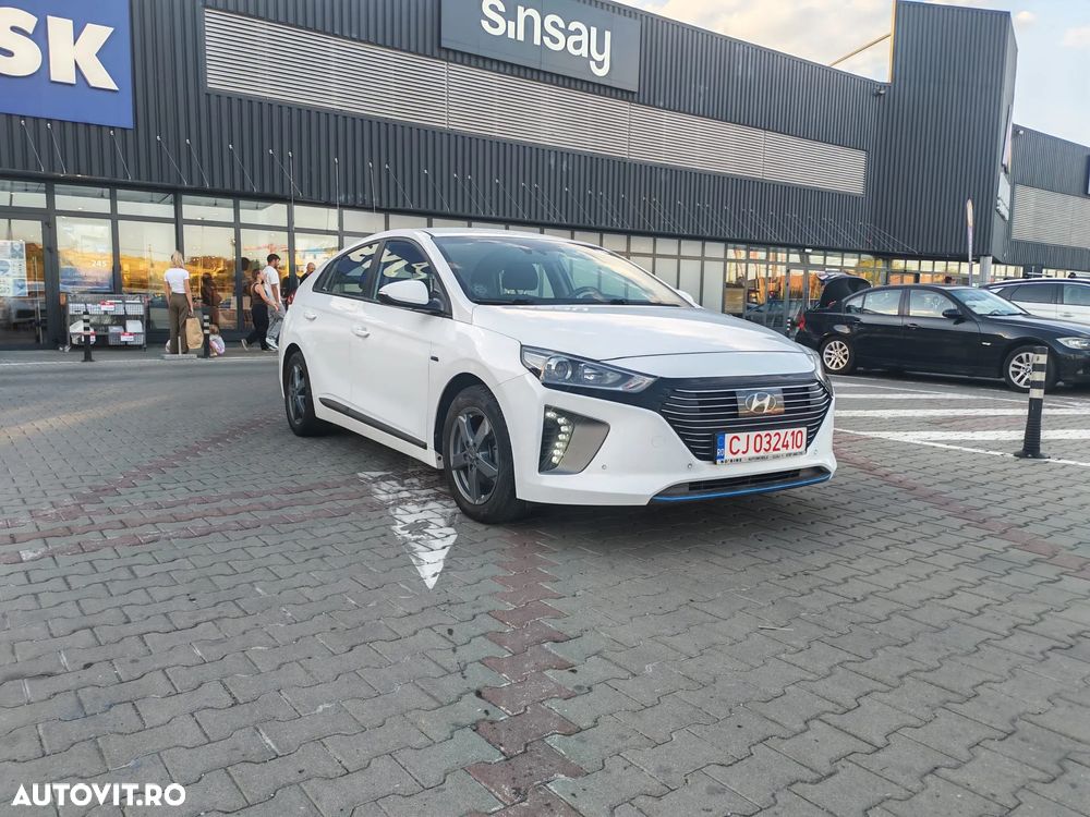 Hyundai IONIQ - 1