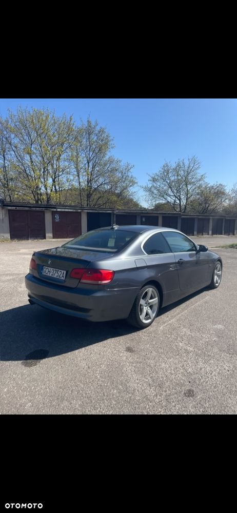 BMW Seria 3 325xi - 6
