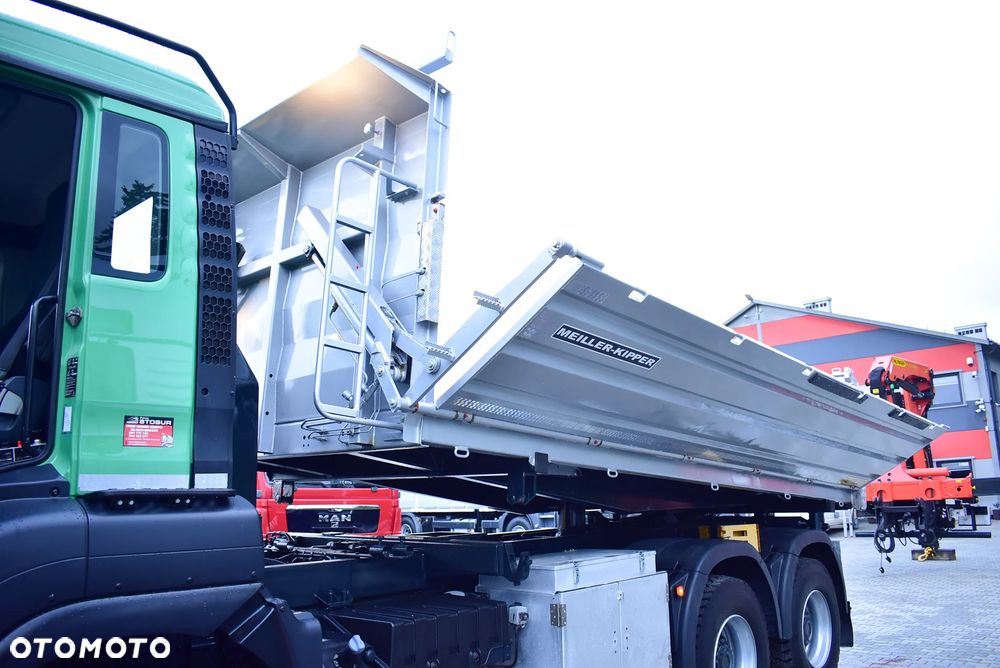 MAN TGS 33.480 6x6 BB Wywrotka 3 Stronna Meiller-Kipper + Palfinger PK 22002 EH/ 5 i 6 Funkcja/ Pilot/Czołownica/ Akcja zima/ Pod odśnieżanie/ Winterdienst/Kran/ Crane/ HDS / Sprowadzony ! - 30