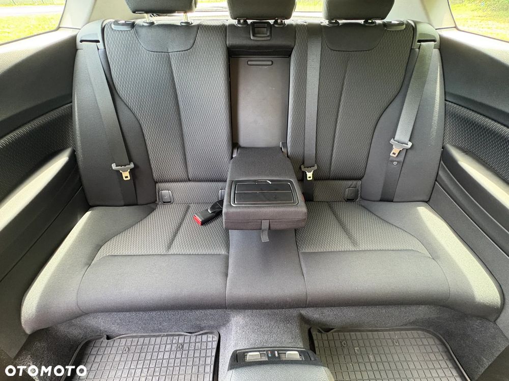 BMW Seria 1 116i - 18