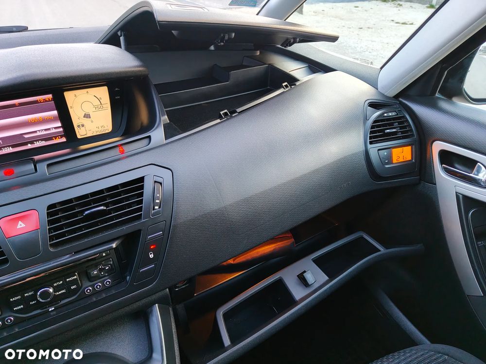 Citroën C4 Picasso 1.6 HDi FAP Exclusive - 23