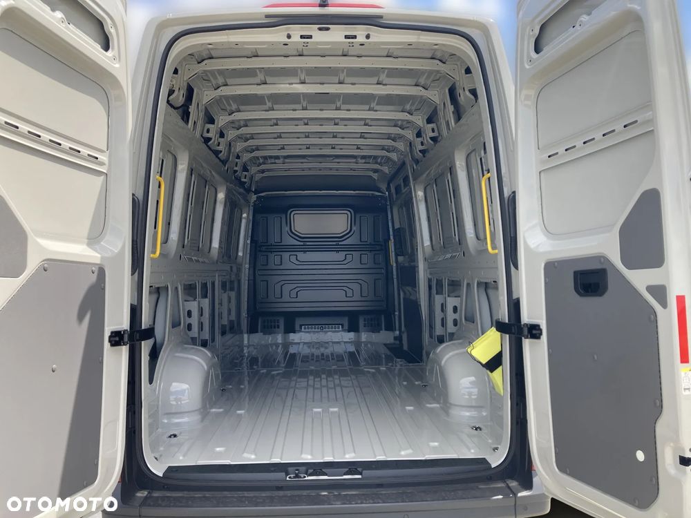 Volkswagen Crafter - 18