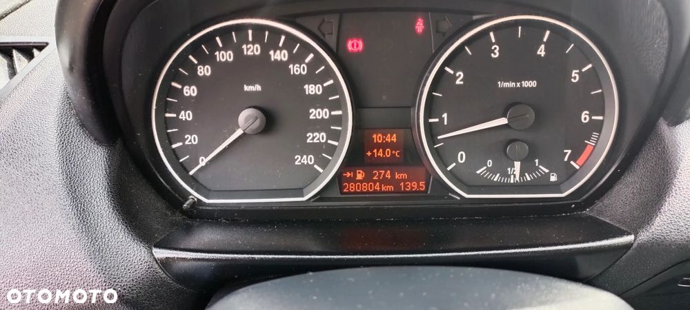 BMW Seria 1 - 13