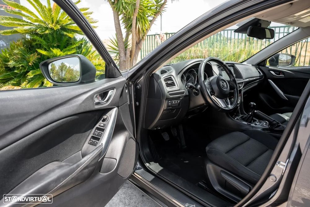 Mazda 6 2.2 SKY-D Excellence Navi - 20