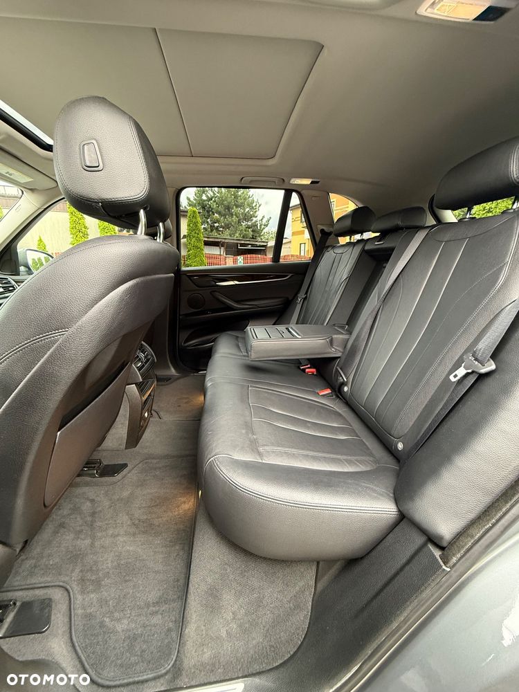 BMW X5 3.5i xDrive - 13