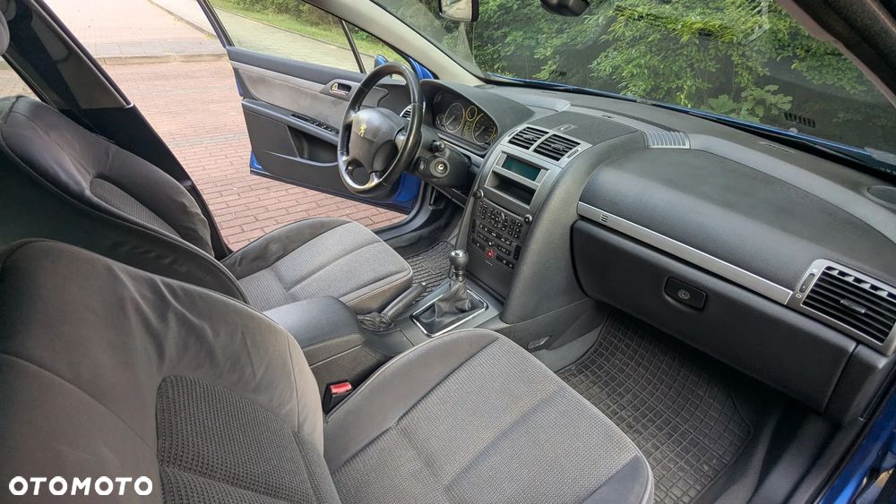 Peugeot 407 - 18
