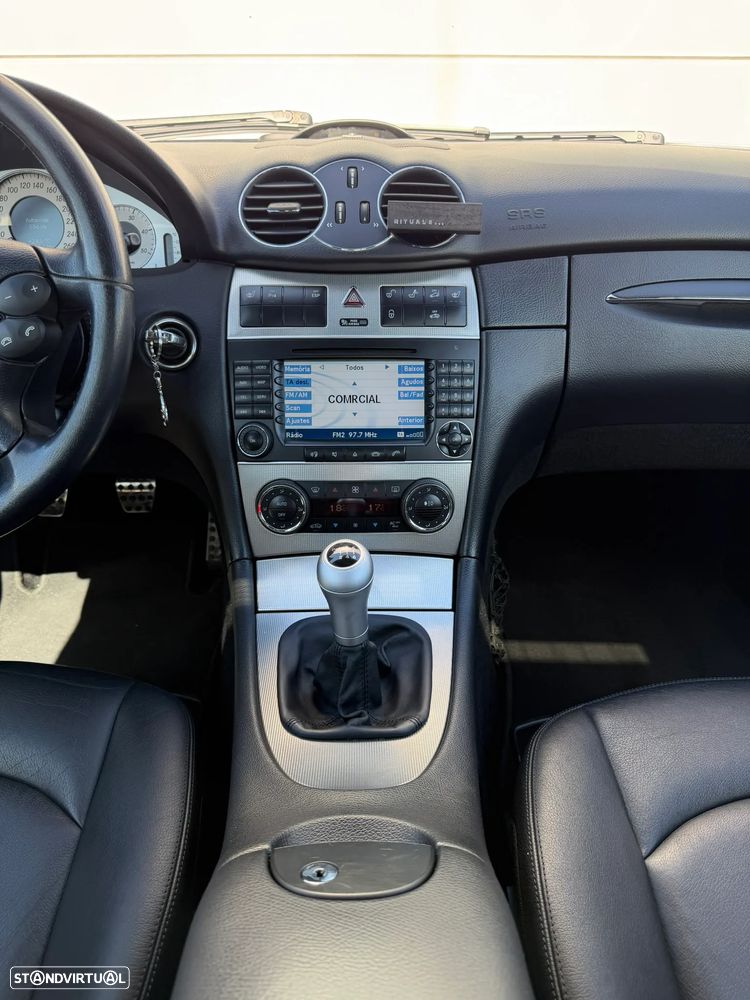 Mercedes-Benz CLK 220 CDI Avantgarde Sport Edition - 17