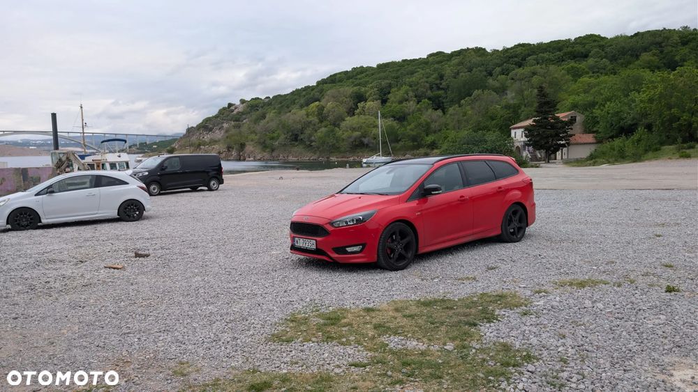 Ford Focus 1.5 EcoBoost ST-Line Red ASS - 1