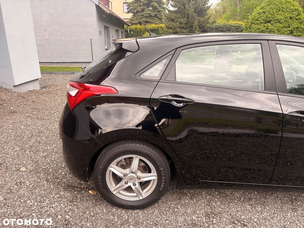 Hyundai i30 blue 1.4 Classic - 7