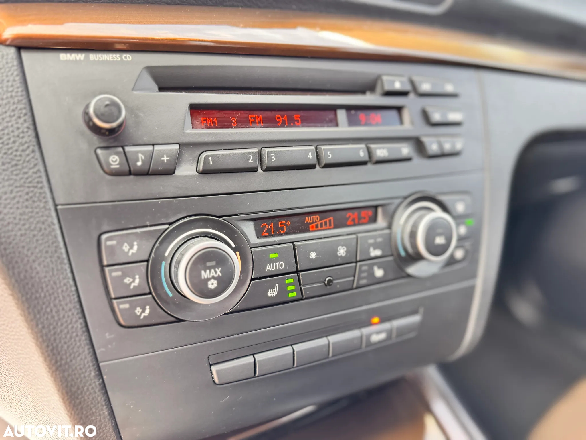 BMW Seria 1 118d Sport Line - 28