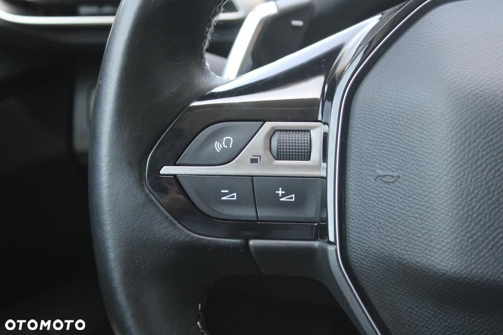 Peugeot 5008 - 28