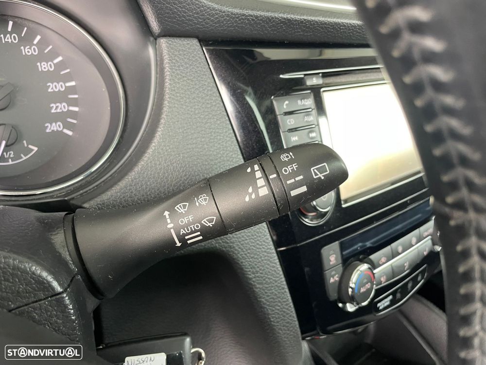 Nissan Qashqai 1.5 dCi N-Connecta - 18