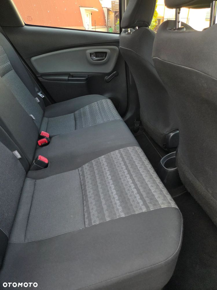 Toyota Yaris 1.5 VVT-i Comfort - 11