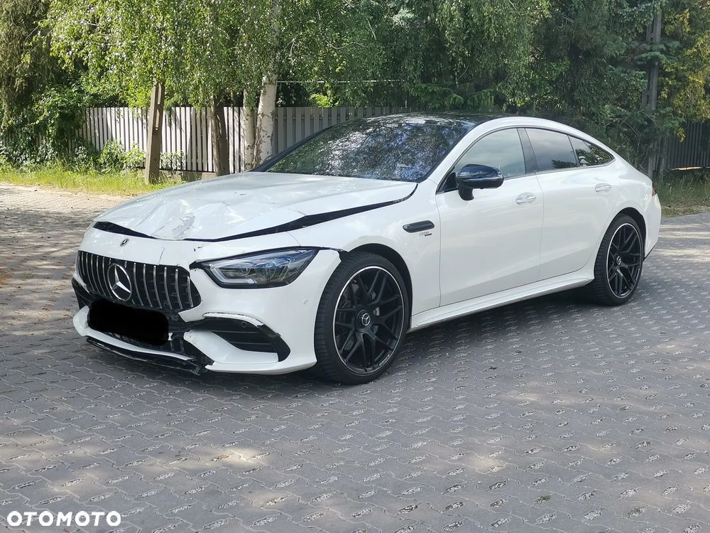 Mercedes-Benz AMG GT 43 4Matic+ 4D Speedshift TCT 9G - 2