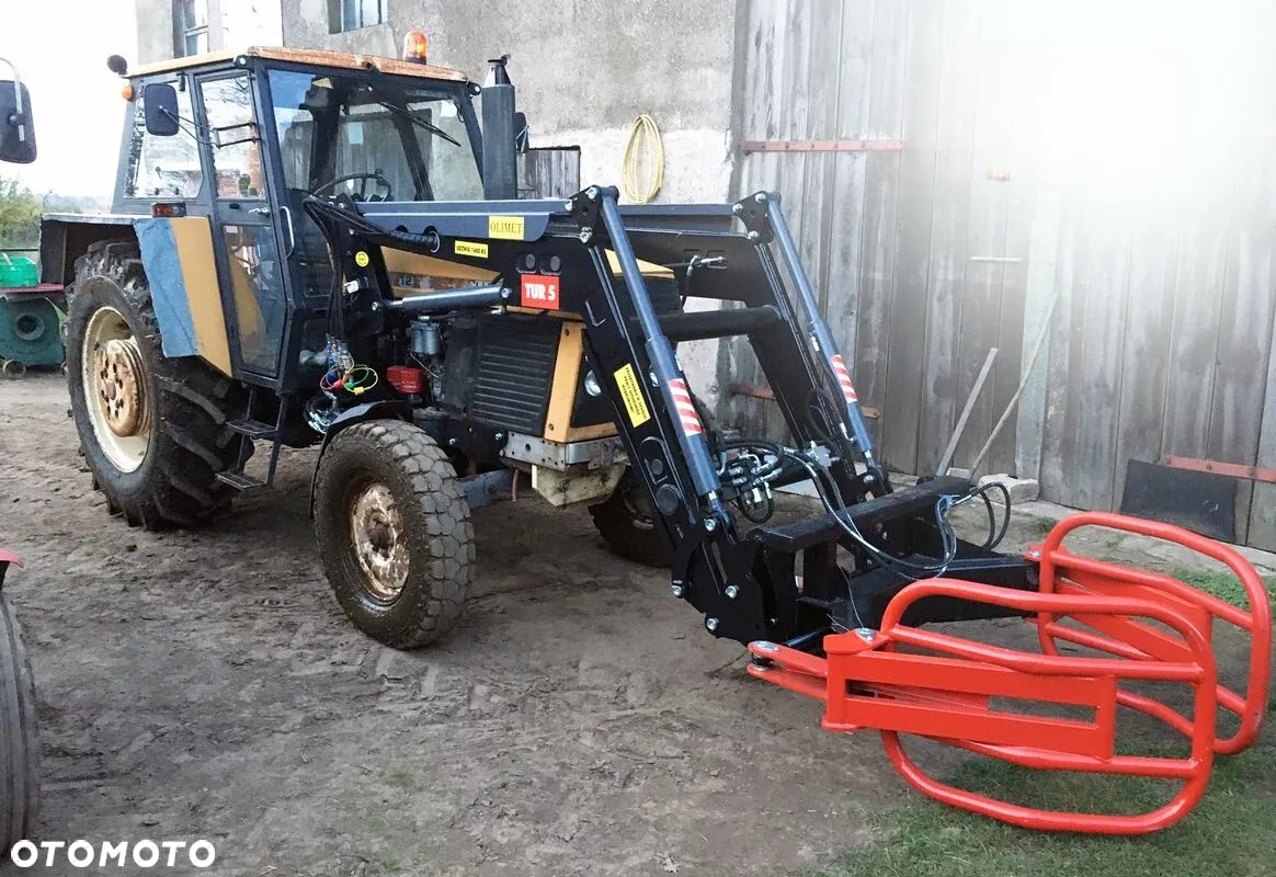 Ładowacz czołowy TUR-5 1600 kg do ciągników Ursus - 3