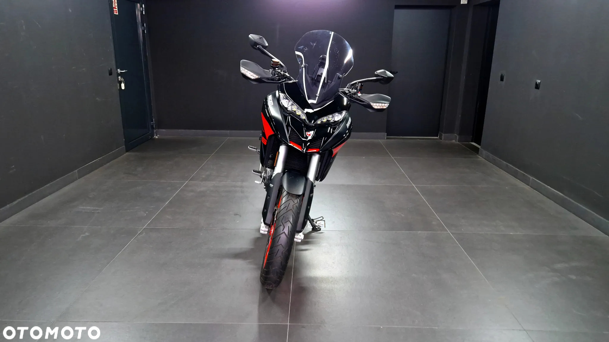 Ducati Multistrada - 8