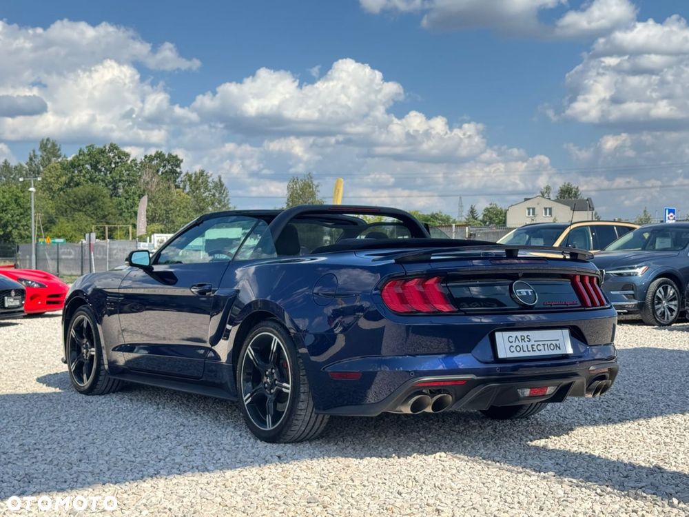 Ford Mustang - 22