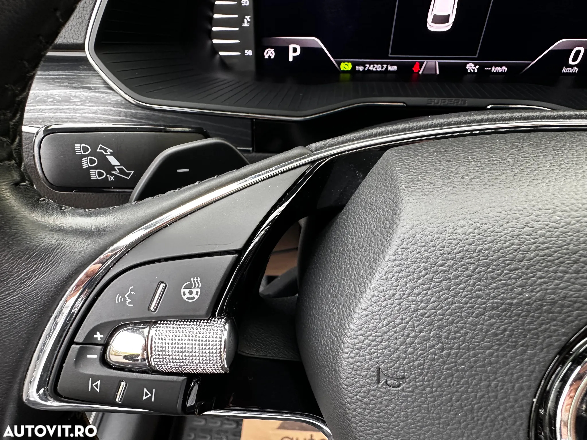 Skoda Superb Combi 1.5 TSI ACT DSG Style - 25